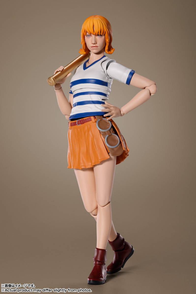 S H FIGUARTS One Piece Nami Netflix Series Bandai Spirits Nin