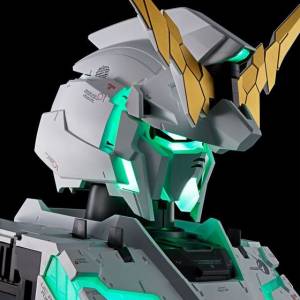 RX-0 Unicorn Gundam - Real Experience Model - Auto-trans Edition Plastic Model LIMITED EDITION [Bandai]