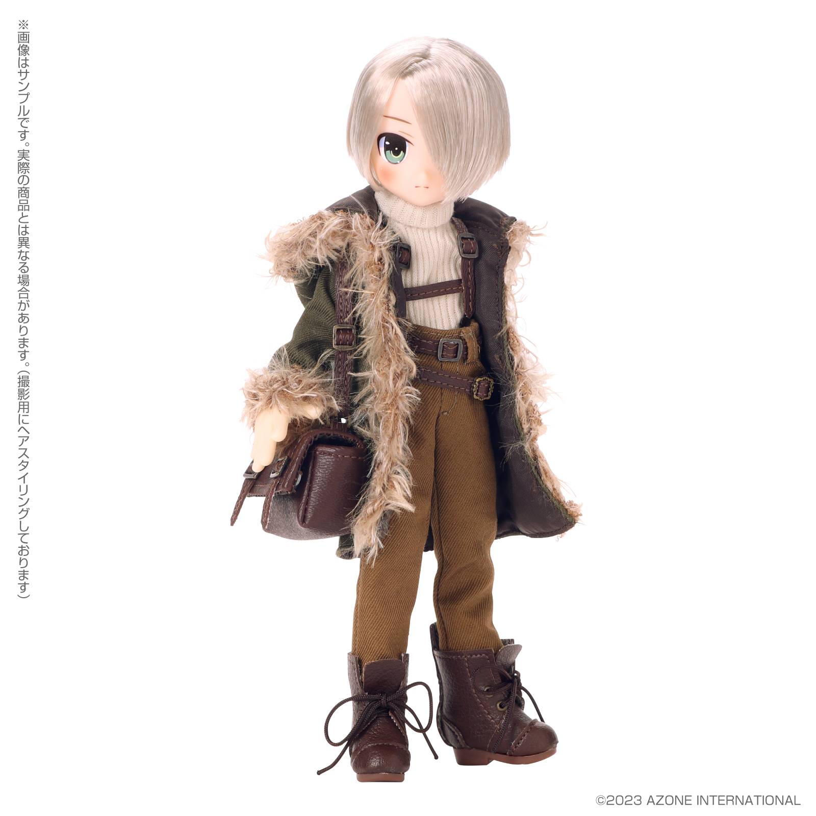 Lil' Fairy : Will - Coming From the Subway in Winter (Sepia Color