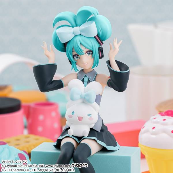 Premium Chokonose Figure: Hatsune Miku x Cinnamoroll (Prize Figure ...