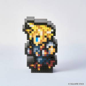 Final Fantasy: Pixel LED Light - Cloud Strife [Square Enix]