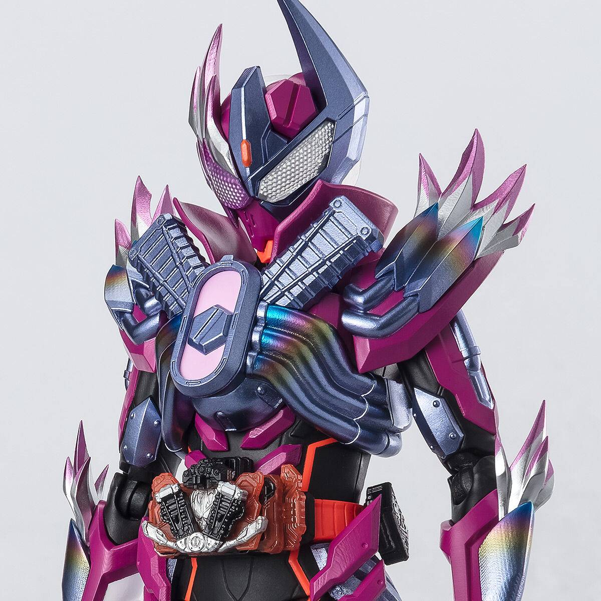 S.H.FIGUARTS: Kamen Rider Gotchard - Kamen Rider Valvarad (Limited Edition) [Bandai Spirits]