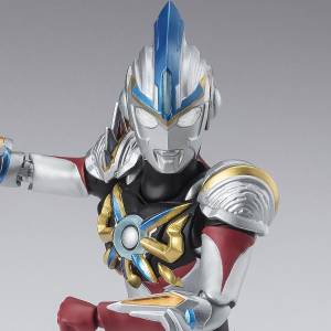 S.H.FIGUARTS: Ultraman Orb The Movie: Let Me Borrow the Power of Bonds - Ultraman Orb Orb Trinity (Limited) [Bandai Spirits]