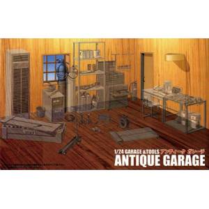 GT-2 Antique Garage Diorama 1/24 (Plastic Model Kit) [Fujimi]