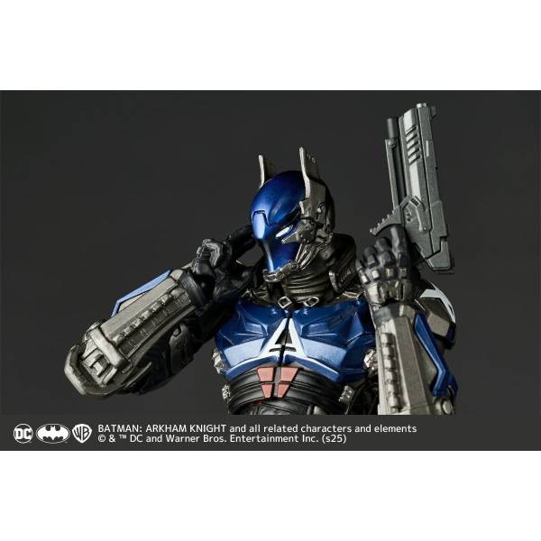 Amazing Yamaguchi/ Revoltech: Batman Arkham Knight - Arkham