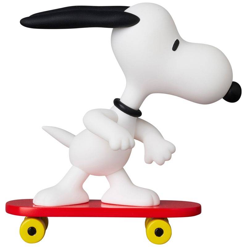 UDF No. 824: Peanuts Series 17 - SKATEBOARD SNOOPY [Medicom Toy]