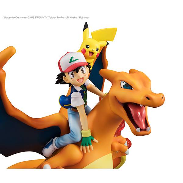 S.H.Figuarts Pokemon XY & Z: Lizardon (Charizard)