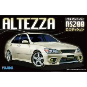 1/24 Inch Up ID-27: Toyota Altezza RS200 - Z Edition (Plastic