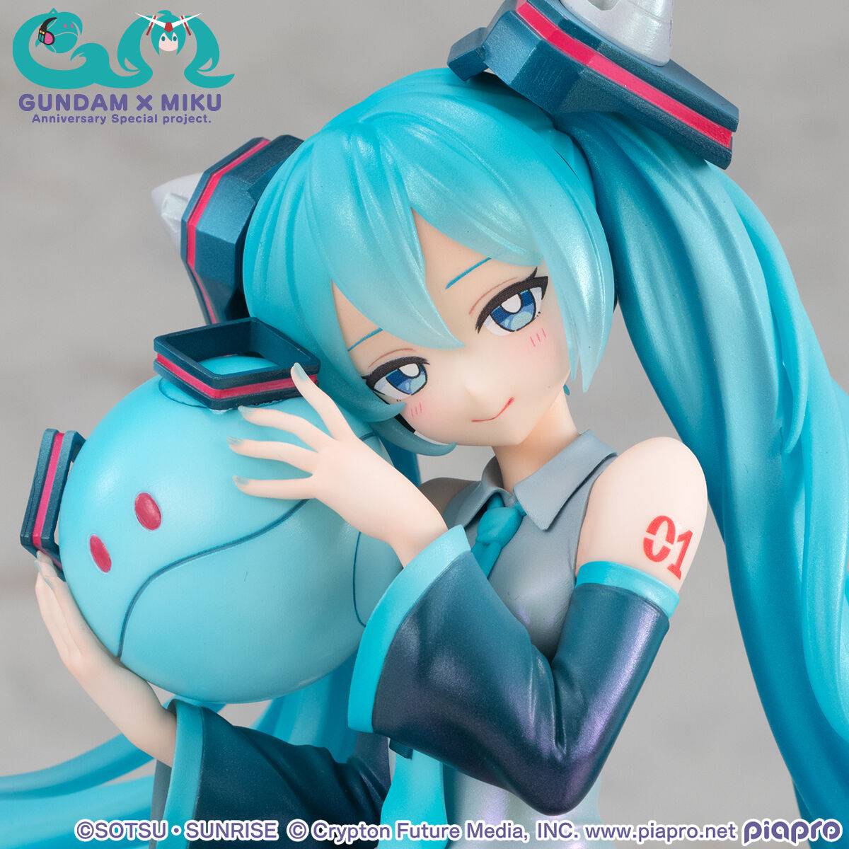 Gundam x Hatsune Miku: Mobile Suit Gundam 00 Ver. - Lucrea Series