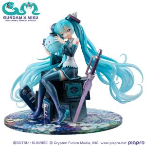 Gundam x Hatsune Miku: Mobile Suit Gundam 00 Ver. - Lucrea Series (Limited Edition) [MegaHouse]