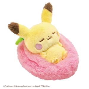 Pokémon PokéPeace: Sleeping Fruit Plush Mascot - Pikachu [Takara Tomy]a