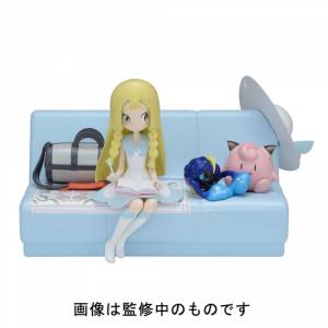 POKÉMON SUN & MOON - LILLIE & Cosmog (music box) [Pokemon Center Limited Edition]