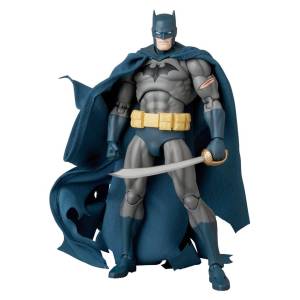 MAFEX (No.295): Batman HUSH (Battle-Damaged ver.) [Medicom Toy]