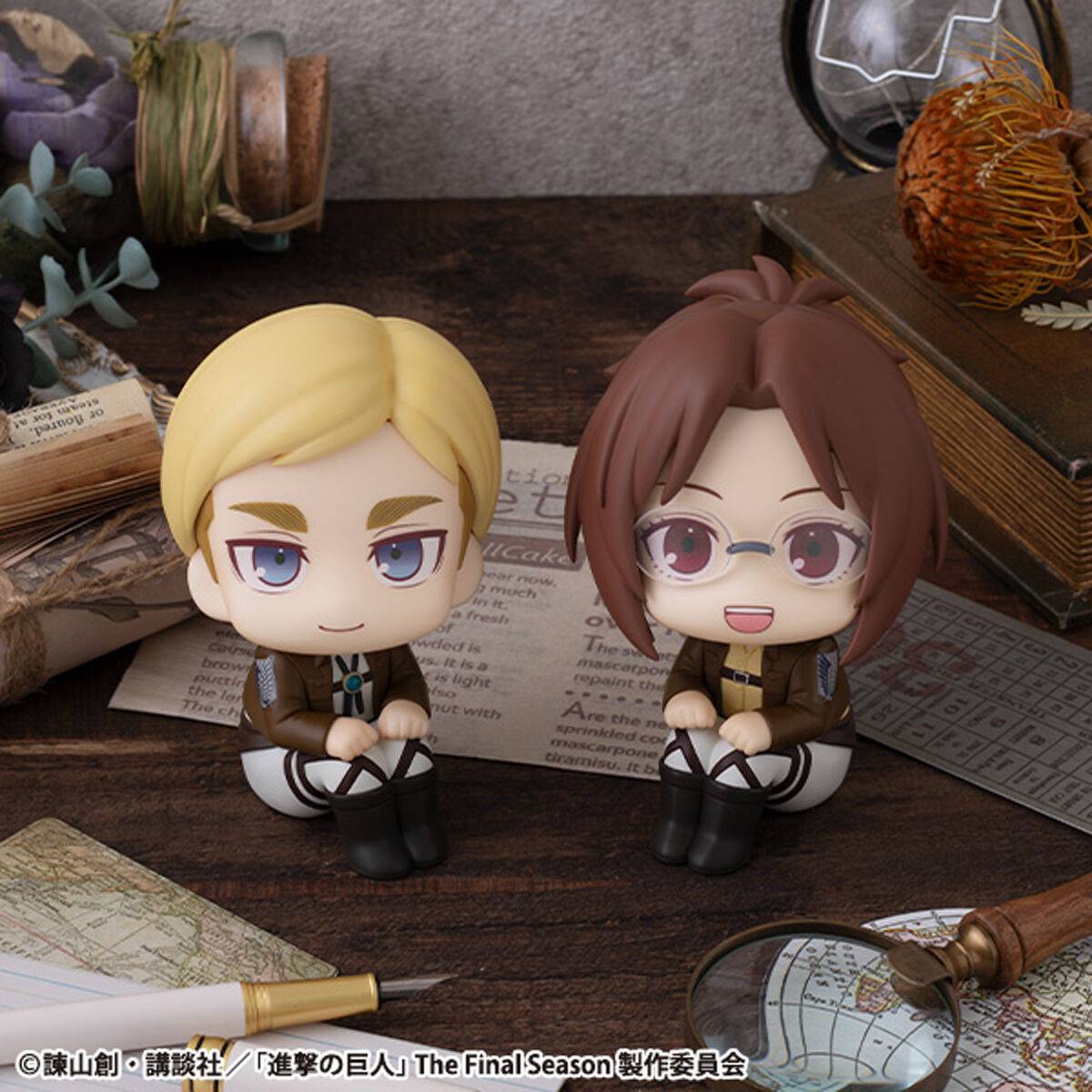 Look Up: Attack on Titan - Erwin Smith & Hange Zoe (Limited + Bonus) [MegaHouse]