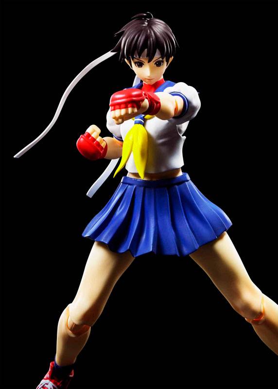 Street Fighter IV - Sakura Kasugano [SH Figuarts]