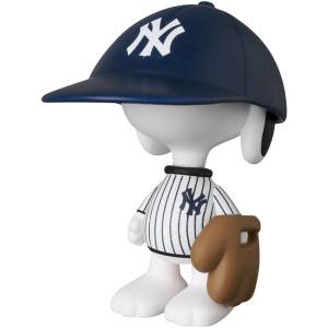 UDF No.930: MLB x PEANUTS Chicago White Sox - Snoopy [Medicom Toy]