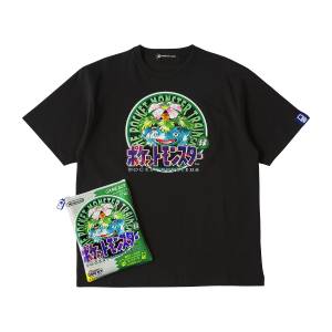 Pokémon: Green Package T-Shirt in Pouch (M) (Limited Edition) [The Pokémon Company]