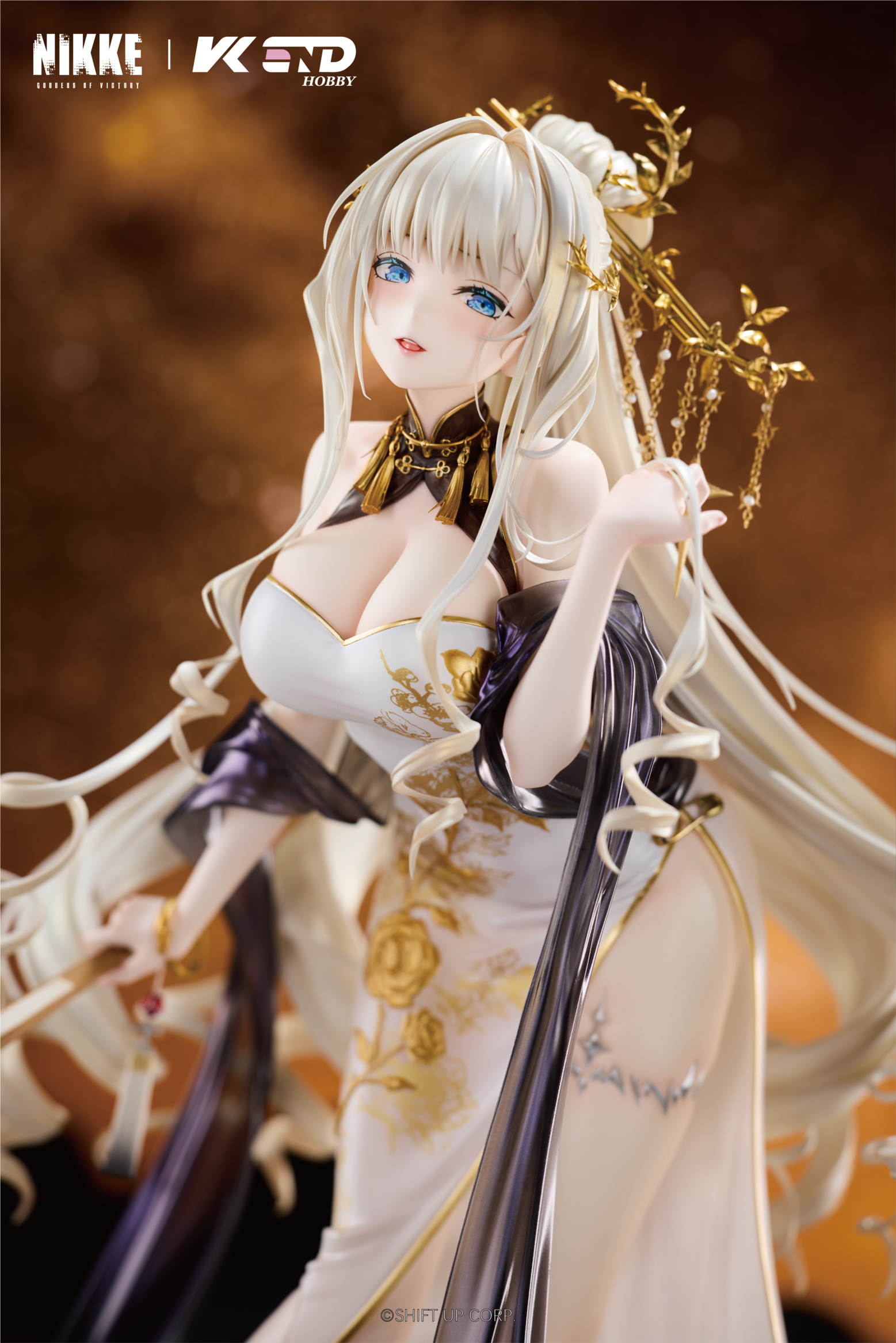 Goddess of Victory NIKKE: Crown 1/4 - Glorious Flower Ver. (With